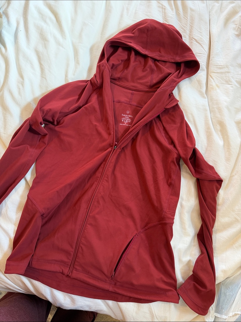 Sweaty Betty Women's Hooded Zip Jacket in Deep Red